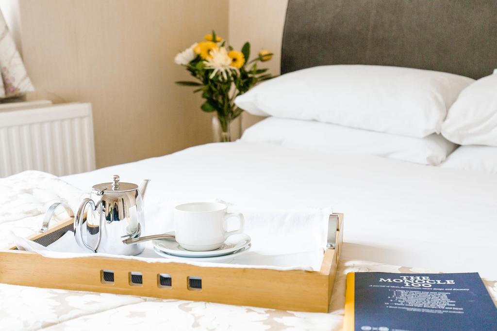 Elizabeth House Hotel Bracknell Buitenkant foto