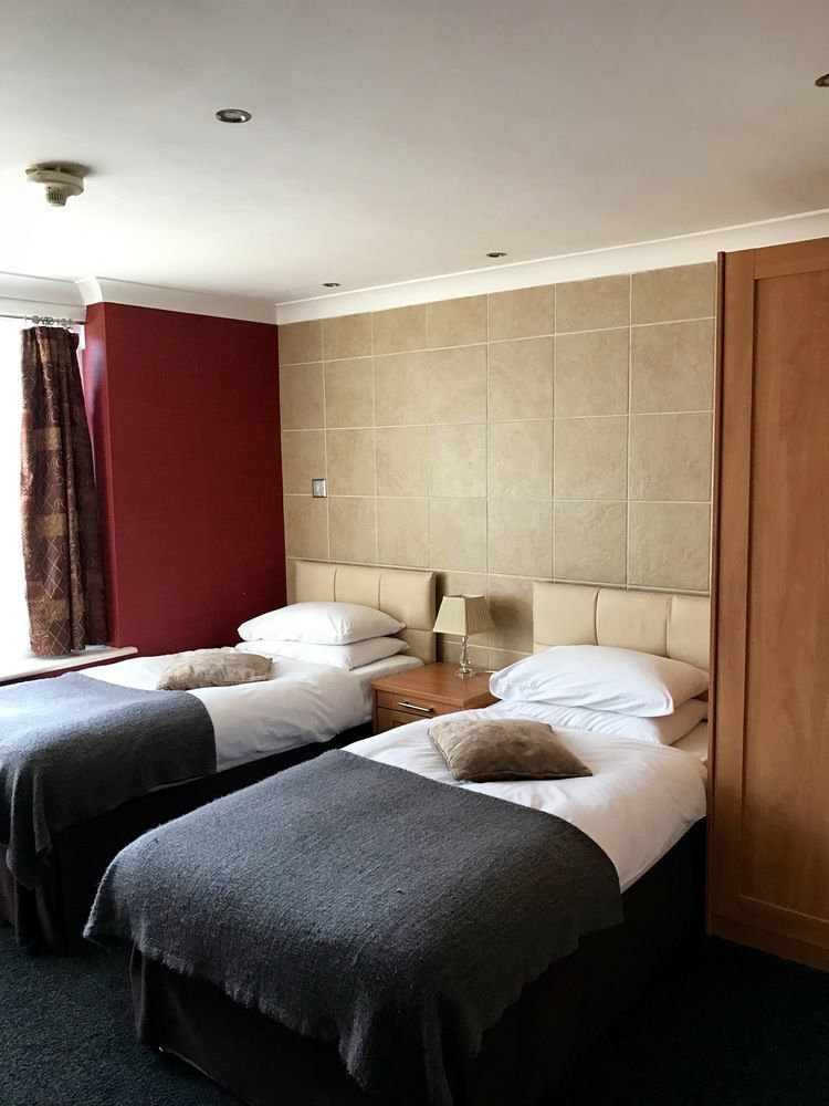 Elizabeth House Hotel Bracknell Buitenkant foto